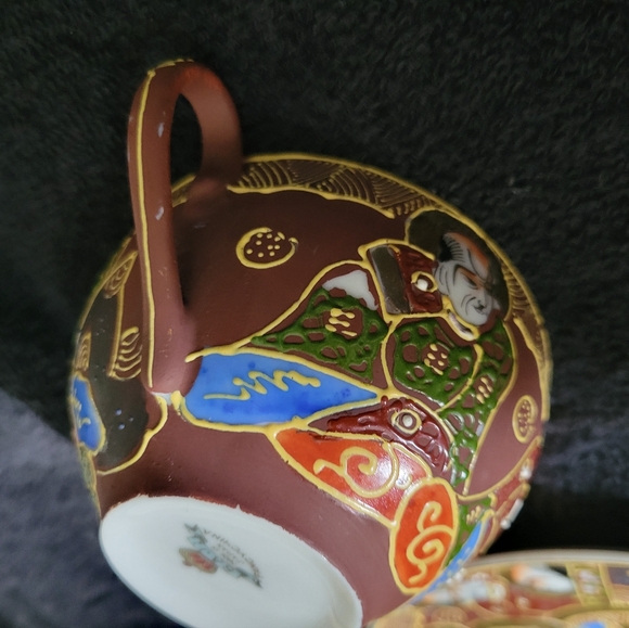 Rare vintage Satsuma Moriage Japanese Dragonware Geisha lithopane cup/saucer - Picture 11 of 16